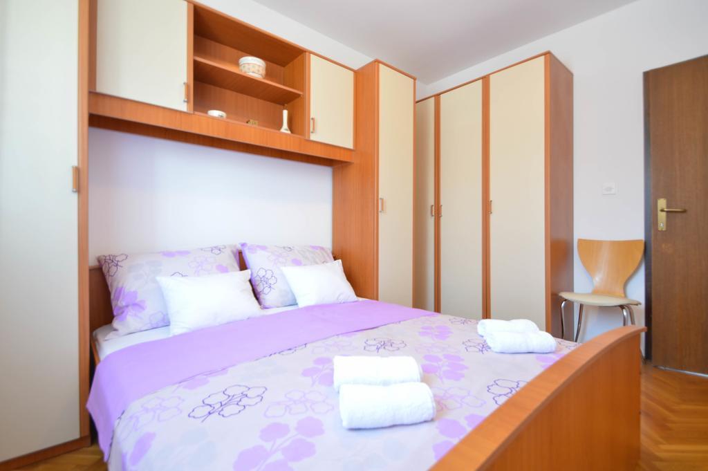 Apartment Natasa Novi Vinodolski Cameră foto