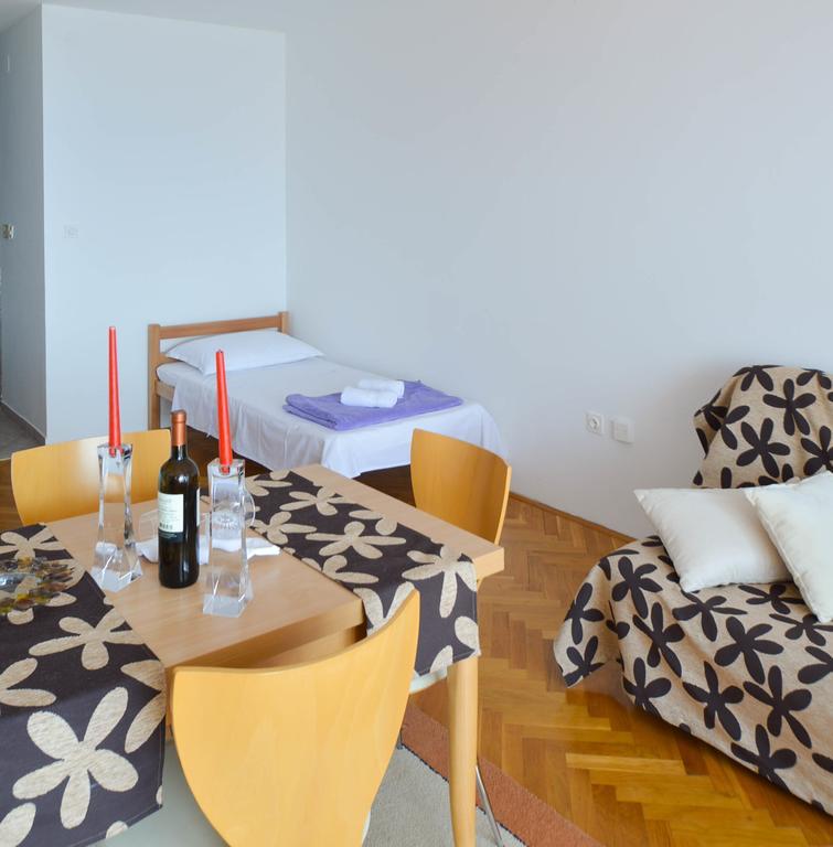 Apartment Natasa Novi Vinodolski Cameră foto