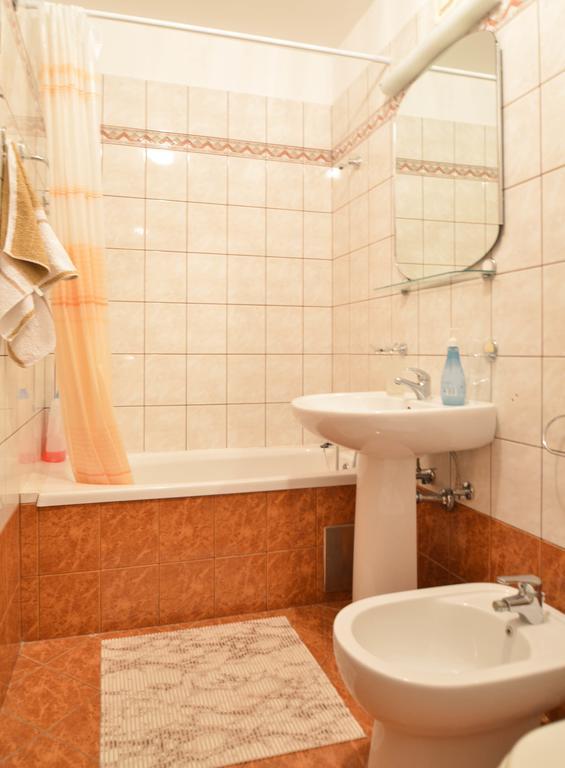 Apartment Natasa Novi Vinodolski Cameră foto